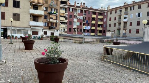 SOSTITUZIONE DI VECCHI VASI