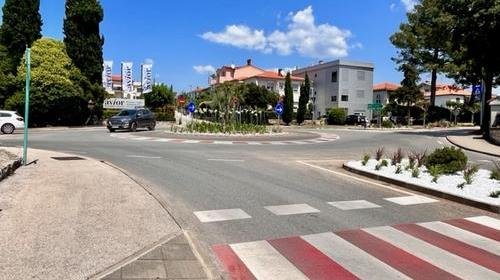 RISISTEMAZIONE DELLA ROTATORIA E DELLE FASCE VERDI