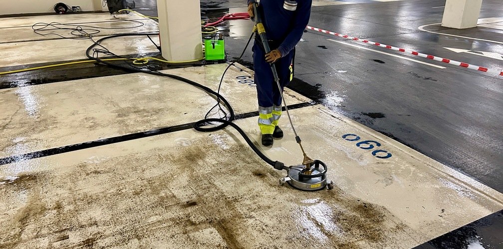 ČIŠĆENJE GARAŽE GRAND HOTELA PARK