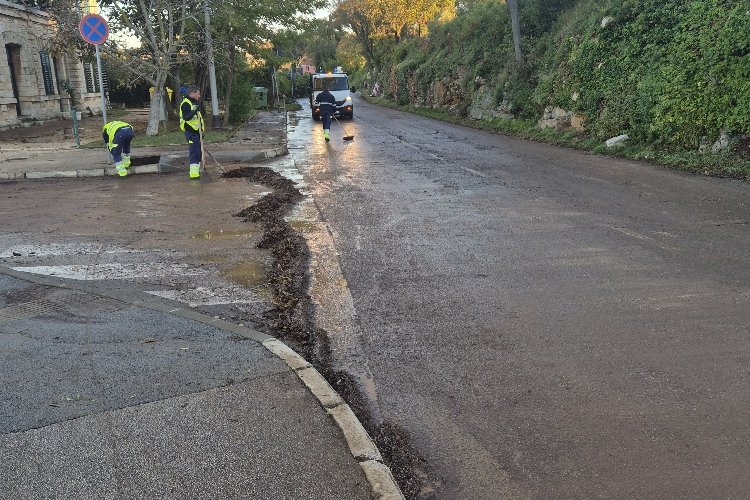 Ripristino stradale in corso