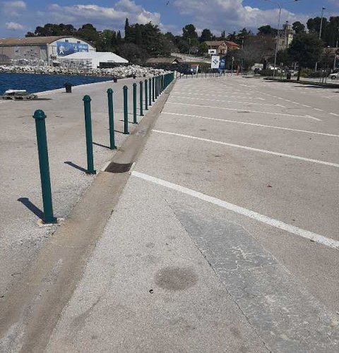 VERNICIATURA DEI PALETTI